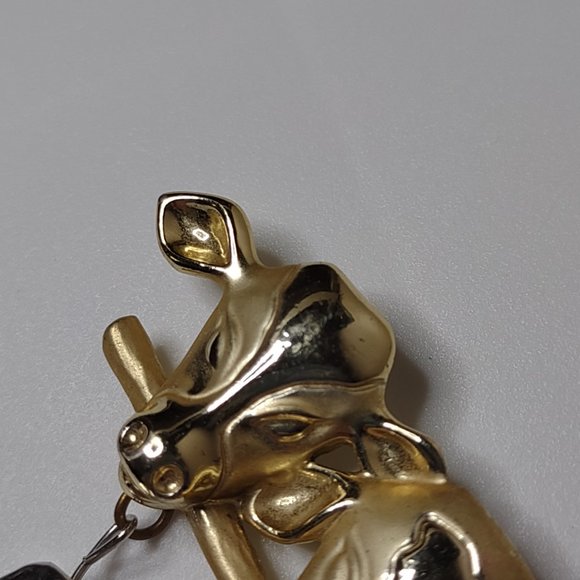 Vintage Gold Tone 3 Cows With Bells Brooch - Picture 5 of 13